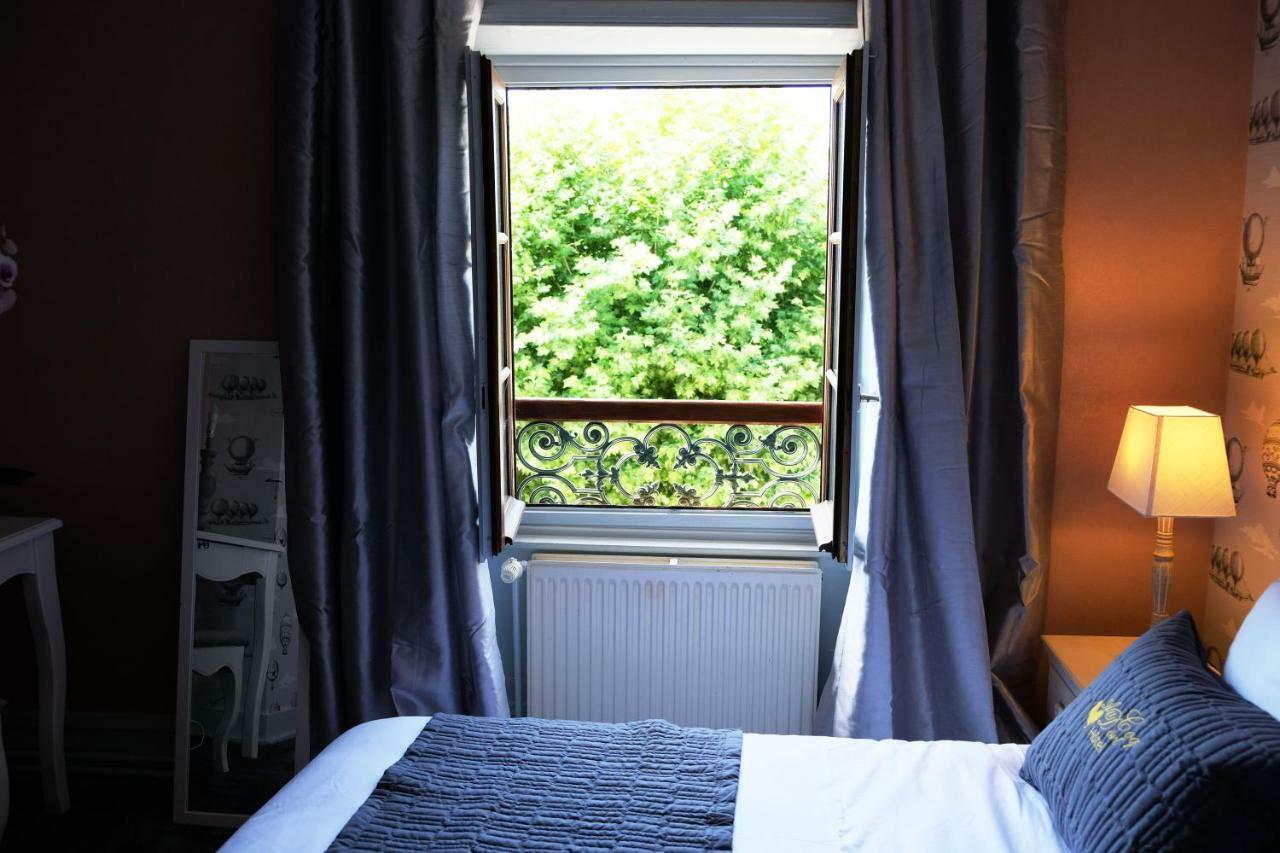 Hôtel Au Coq Dort Spa Châtillon-sur-Chalaronne Exterior foto